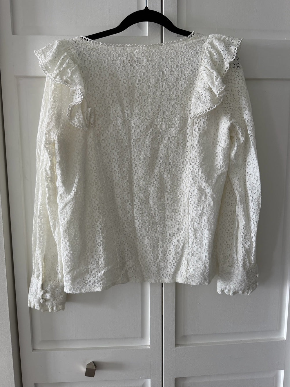 Peace N Love White Lined Lace Ruffle Blouse - Size S/M NWOT