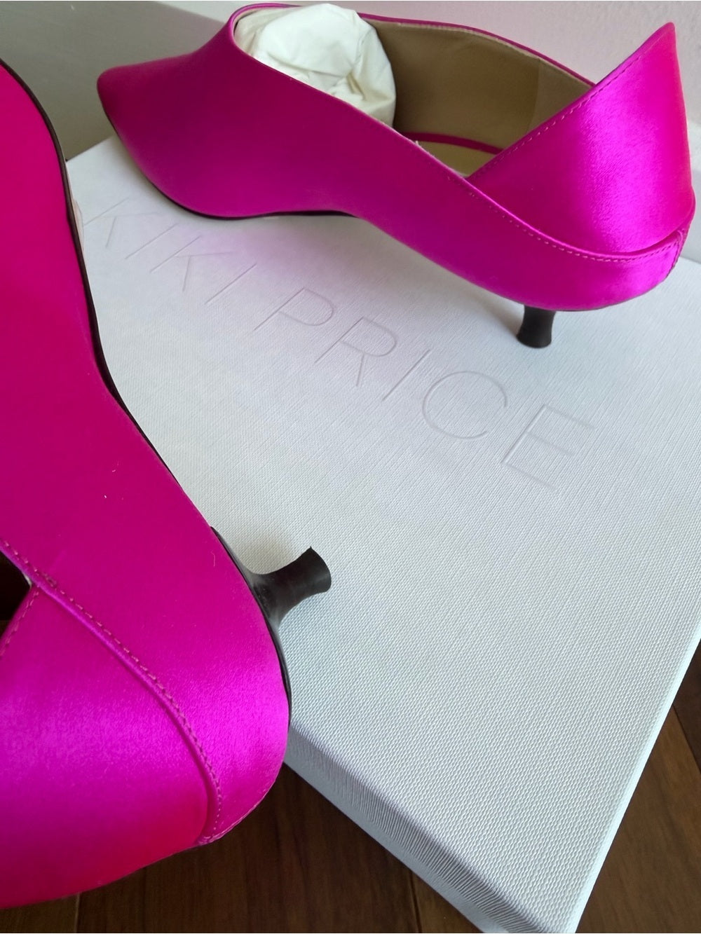 Kiki Price Fuchsia Satin Pointed-Toe Kitten Heels - Size 9 New