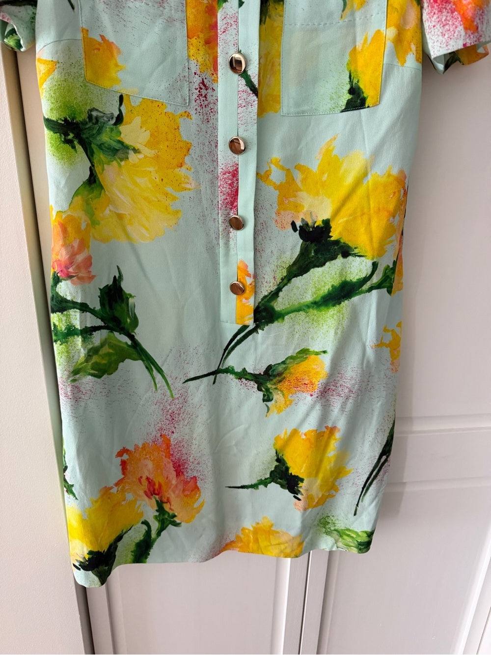 Escada "Dallinata" Mint Floral Viscose Shirt Dress - Size 38 like new