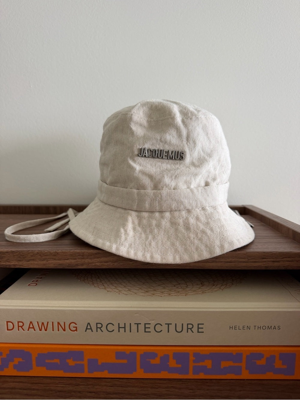 Jacquemus Beige cotton Tie detail Bucket Hat nwot
