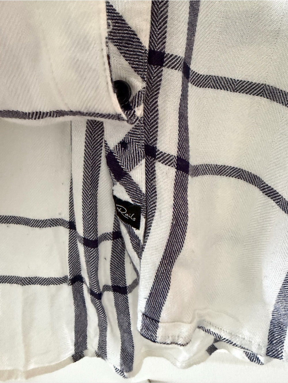 Rails Hunter White Navy Plaid Rayon Flannel Shirt S