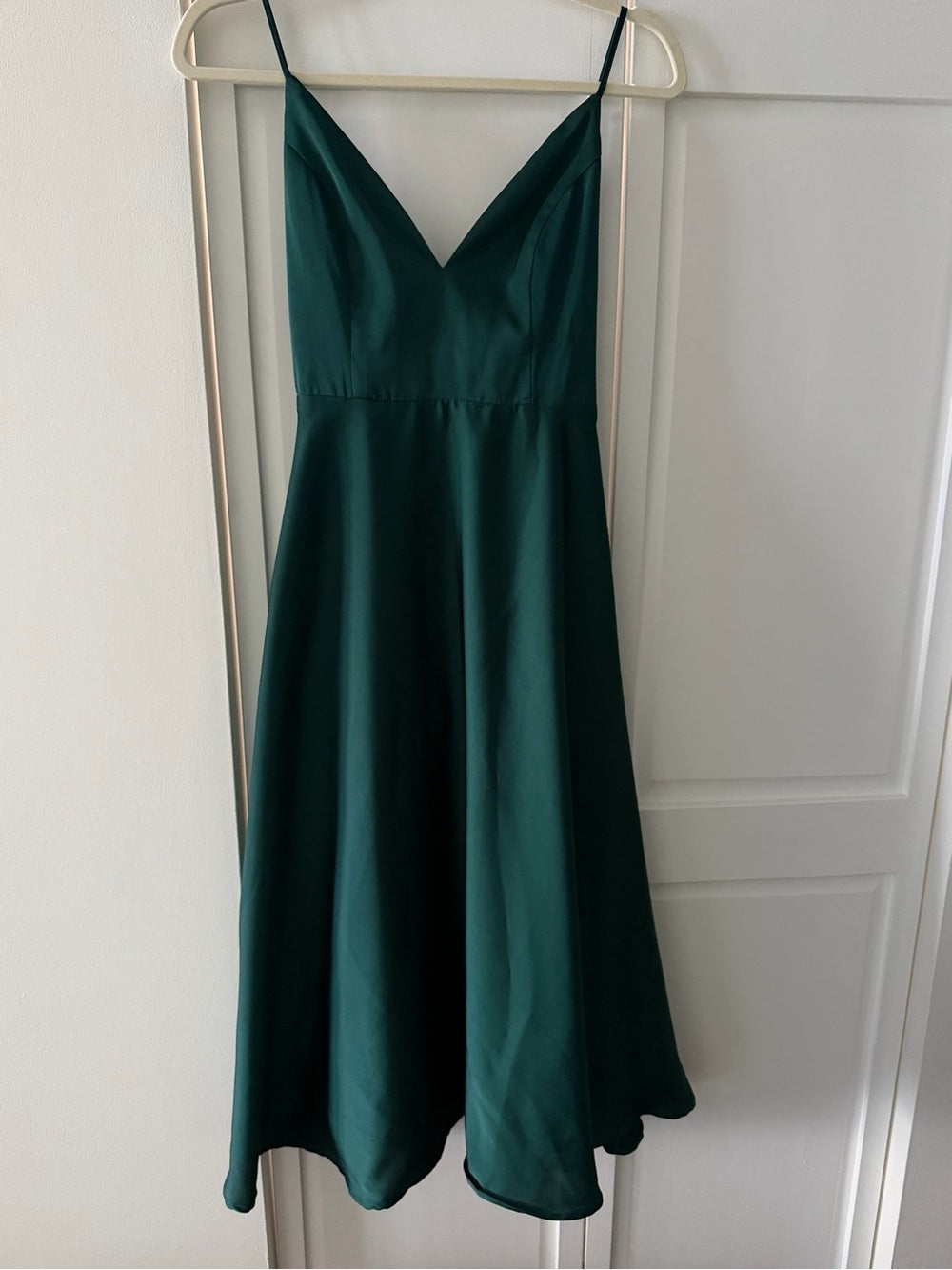 Maniju Emerald Green Satin Tie Back Midi Dress Small NWoT
