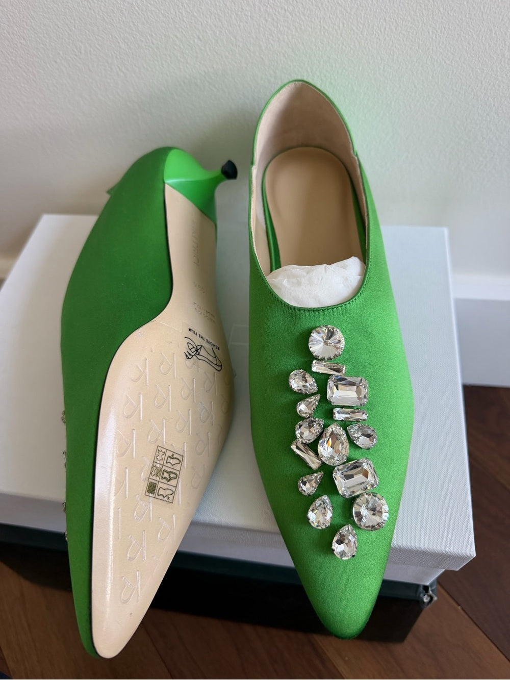 Kiki Price Green Satin Crystal Embellished Kitten Heels - Size 9