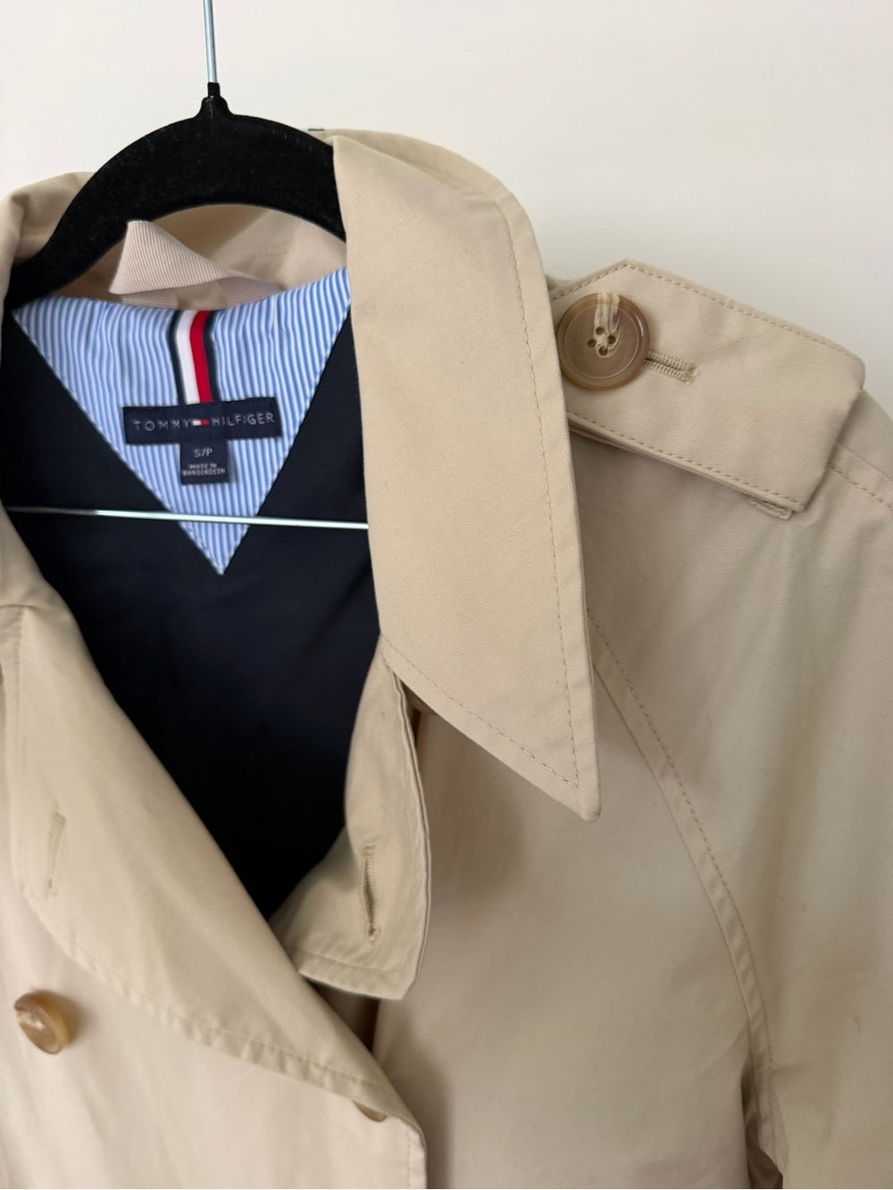 Tommy Hilfiger Classic Americana double breasted Beige Trench Coat Size S