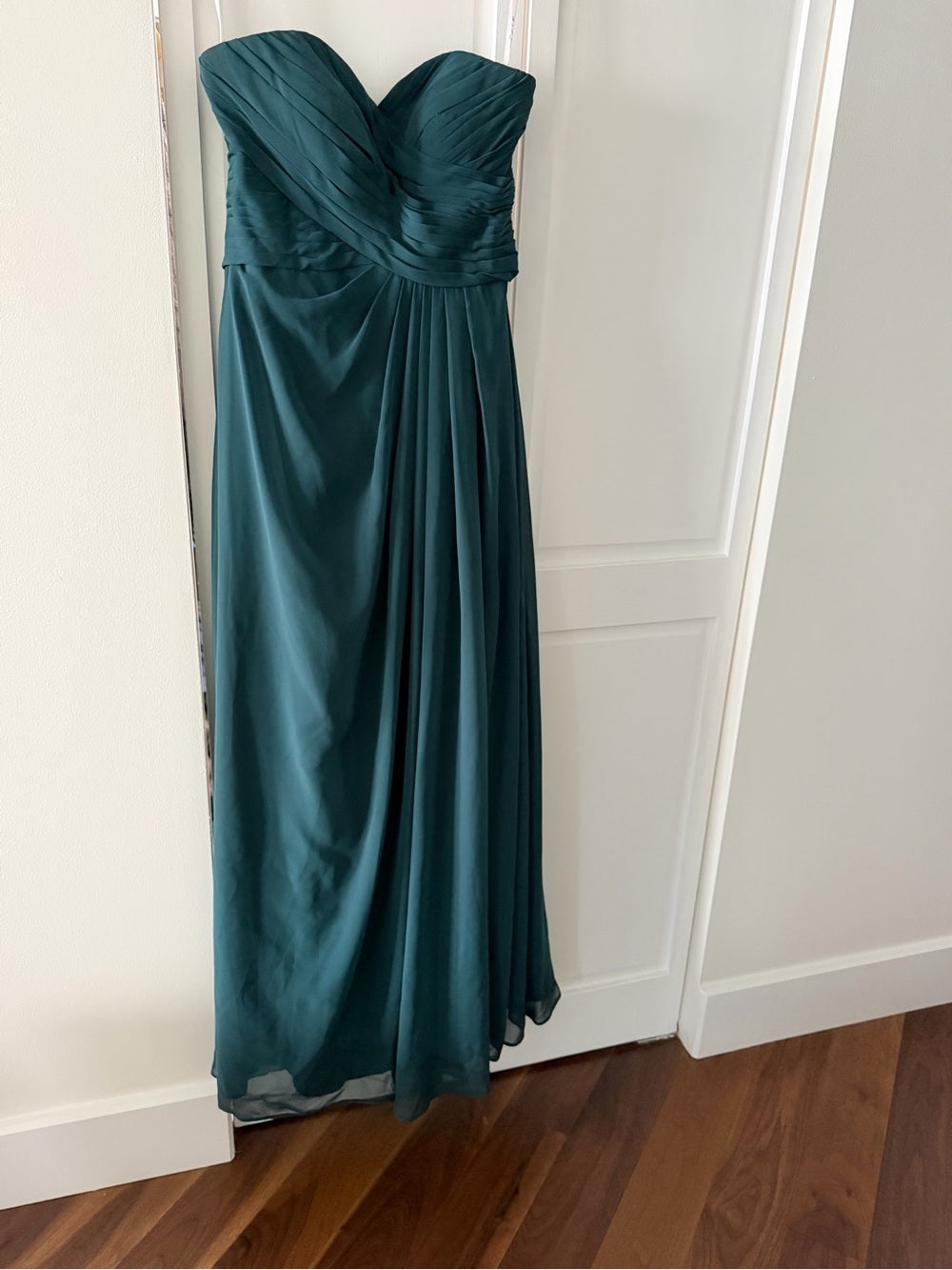 New Azazie Dark Green Strapless Ruched Chiffon Maxi Dress A6