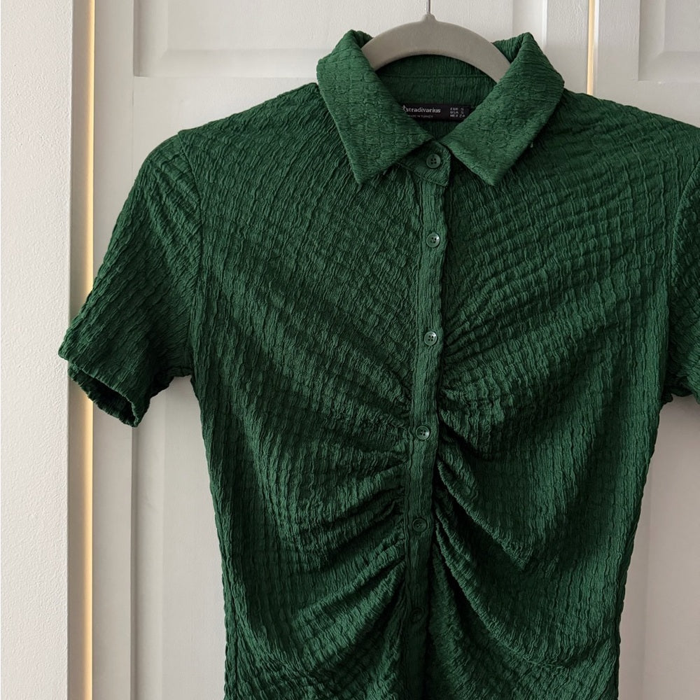 NWOT Stradivarius Ruched Textured Button Down Short Sleep Top in Green – Size S