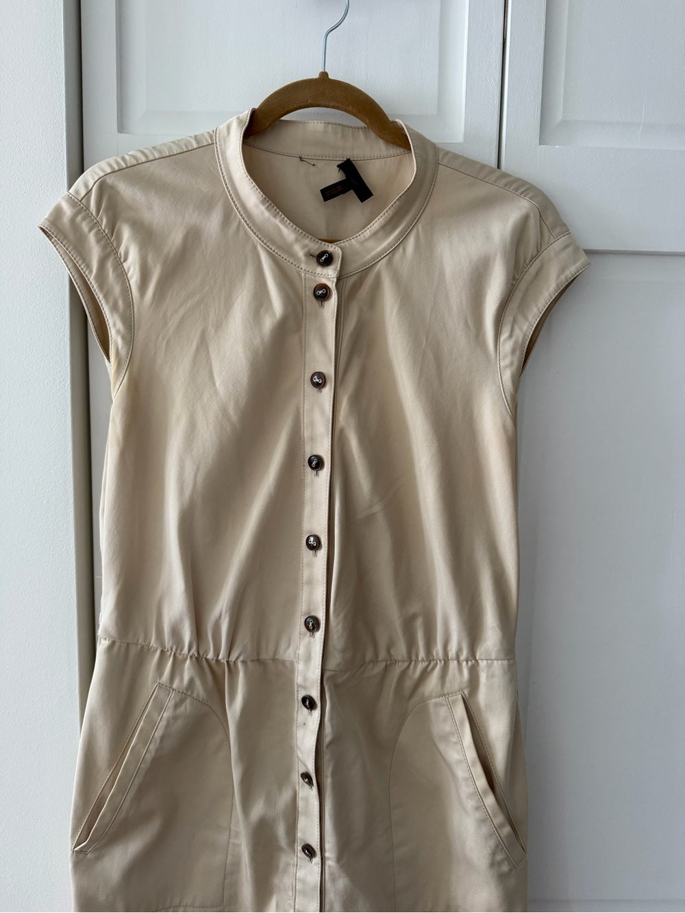Escada Cream Button-Front Shirt Dress with Pockets - Size EU 38/ US 6