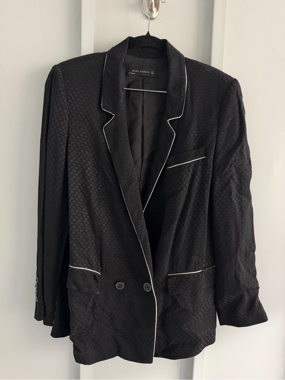 Zara Black Satin Viscose Jacquard Piping Blazer L