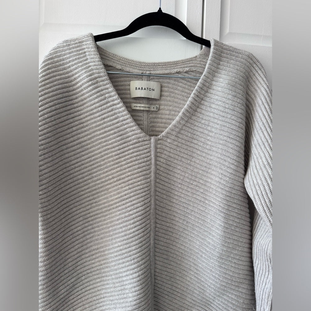 Babaton Merino Wool V-Neck Sweater Small | 100% Ultra Fine Merino Knit