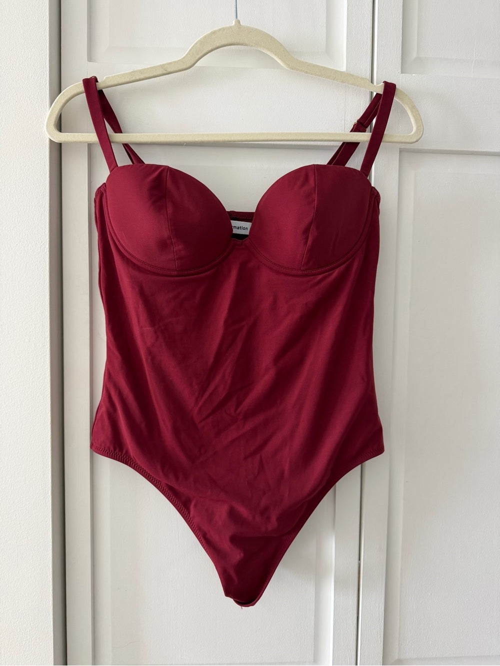 NWOT Reformation Aria Sweetheart Underwire One Piece Swimsuit M
