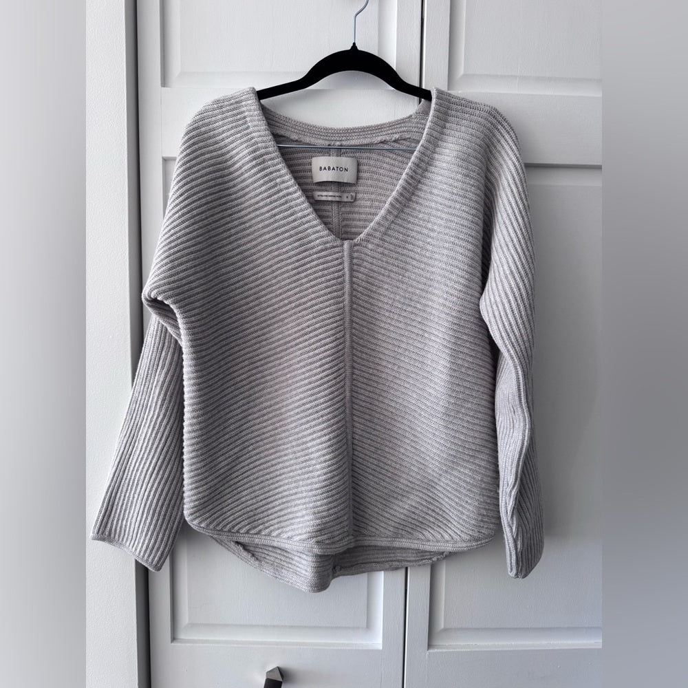 Babaton Merino Wool V-Neck Sweater Small | 100% Ultra Fine Merino Knit