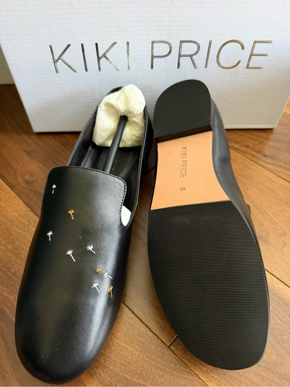 Kiki Price Embroidered Dandelion Black Leather Flats - Size 40