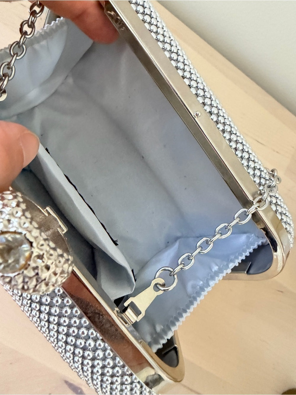 Jessica McClintock Silver Mesh Box Clutch Rhinestone Ring Clasp Bag⁠