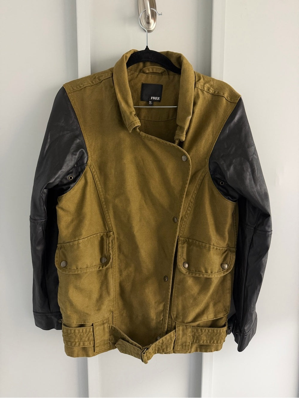 Wilfred Free Aritzia Olive Green Linen Cotton Faux Leather Sleeve Jacket XS
