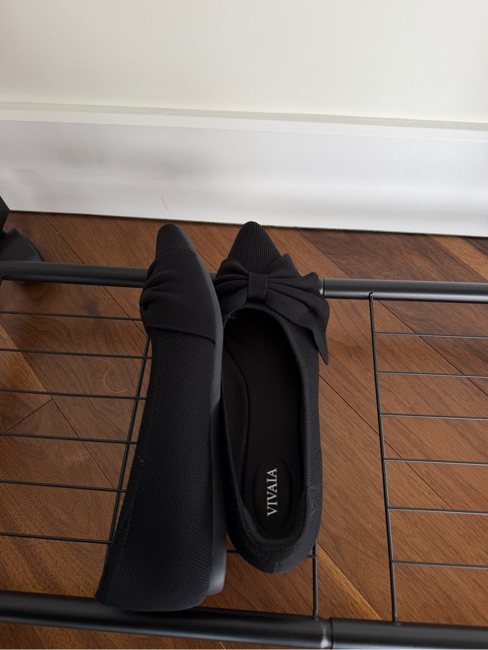 VIVAIA Black Pointed Toe Knit Bow Ballet Flats Size 39 / US 8.5 New