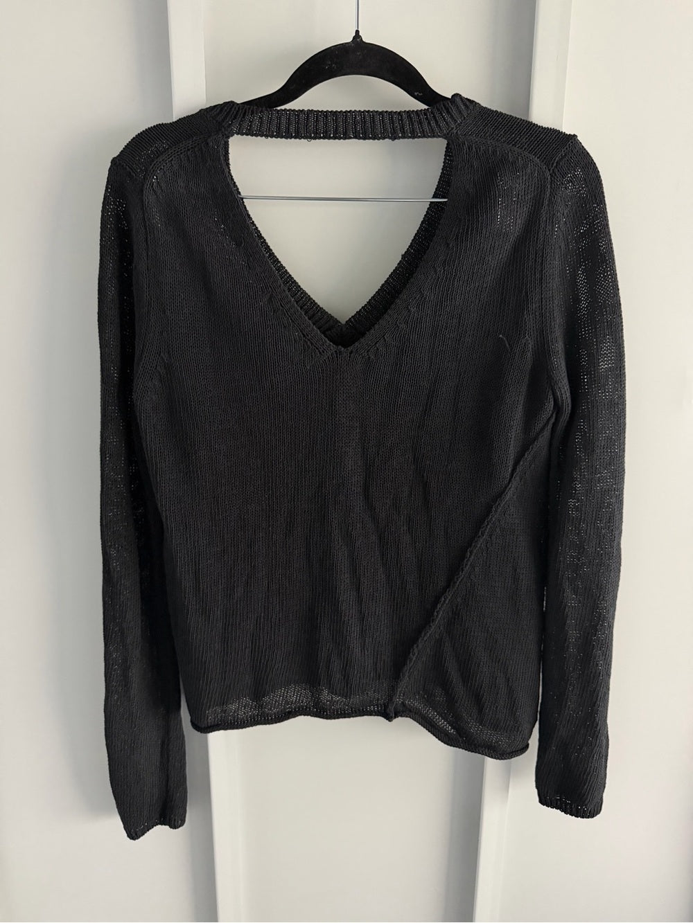 360 Sweater Black Cotton Blend V-Neck Cutout Back Knit Small