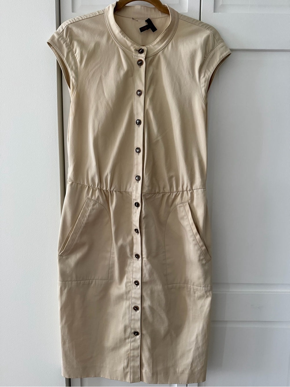 Escada Cream Button-Front Shirt Dress with Pockets - Size EU 38/ US 6