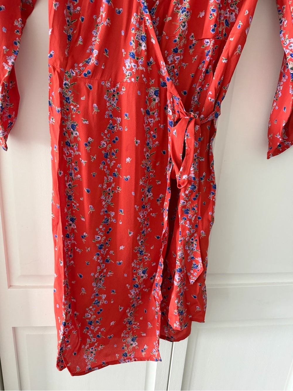 Lisakai Red Floral Long Sleeve Wrap Mini Dress Size S /M