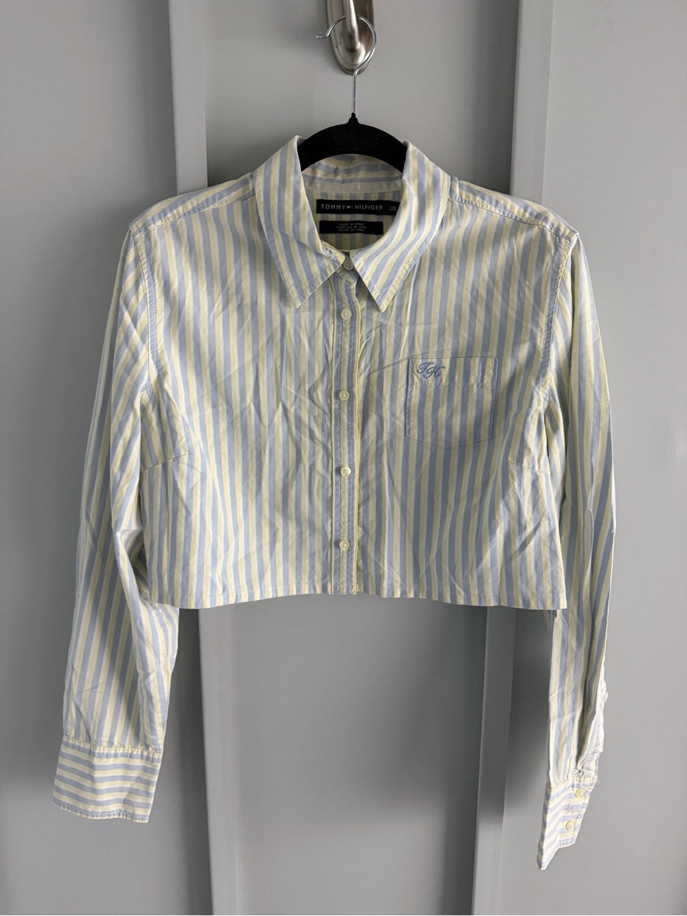 Tommy Hilfiger Pastel Striped Cropped Long-Sleeve Shirt - Size Large
