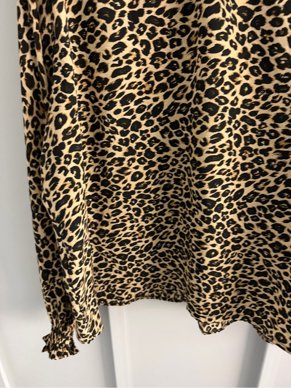 Vintage Italian Leopard Print Smocked Mock Neck Blouse L