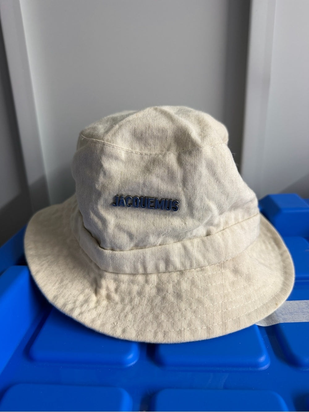 NWOT JACQUEMUS Neutral Beige Bucket Hat with Logo Plaque