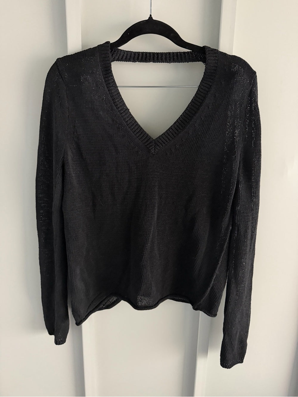 360 Sweater Black Cotton Blend V-Neck Cutout Back Knit Small