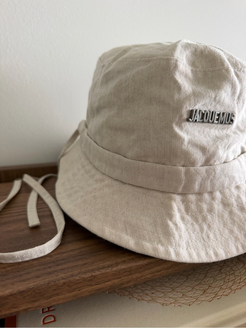 Jacquemus Beige cotton Tie detail Bucket Hat nwot