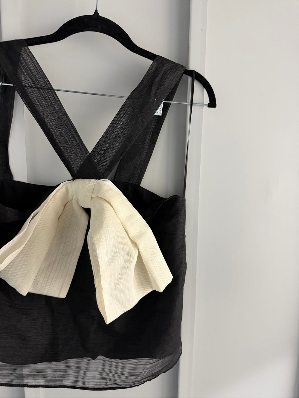 Sunday in Brooklyn Black Contrast Cream Bow Back Top L