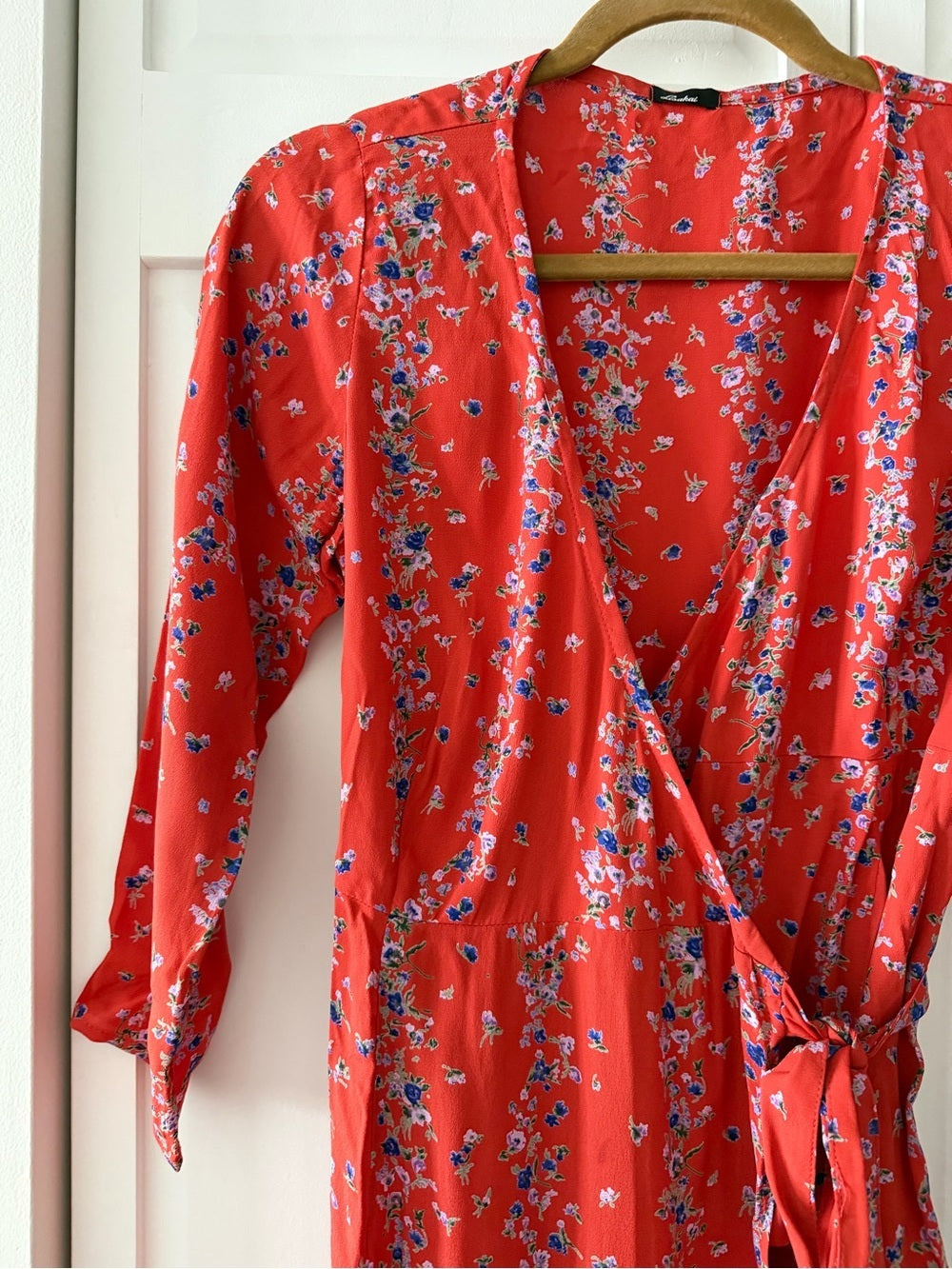 Lisakai Red Floral Long Sleeve Wrap Mini Dress Size S /M