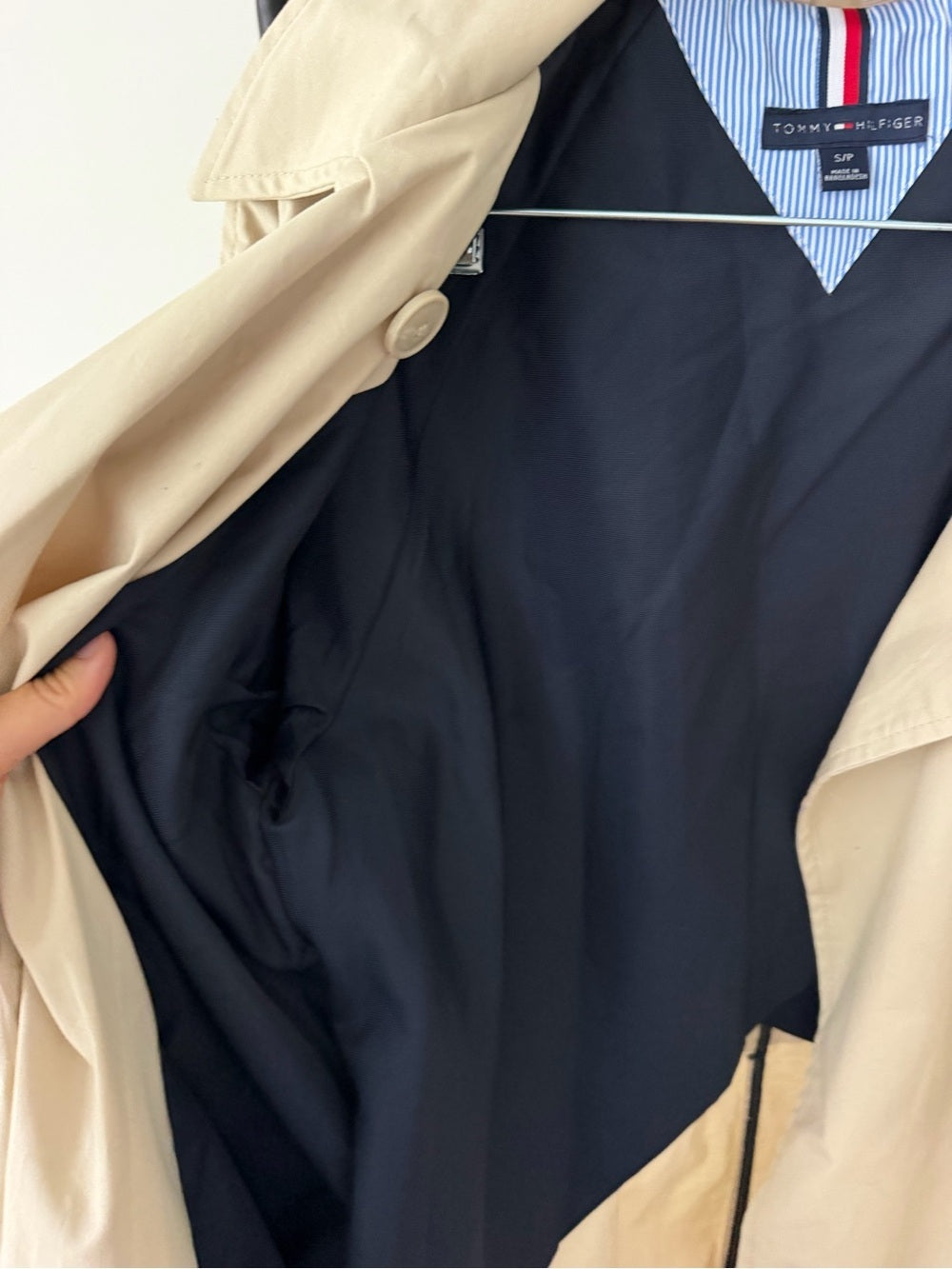 Tommy Hilfiger Classic Americana double breasted Beige Trench Coat Size S