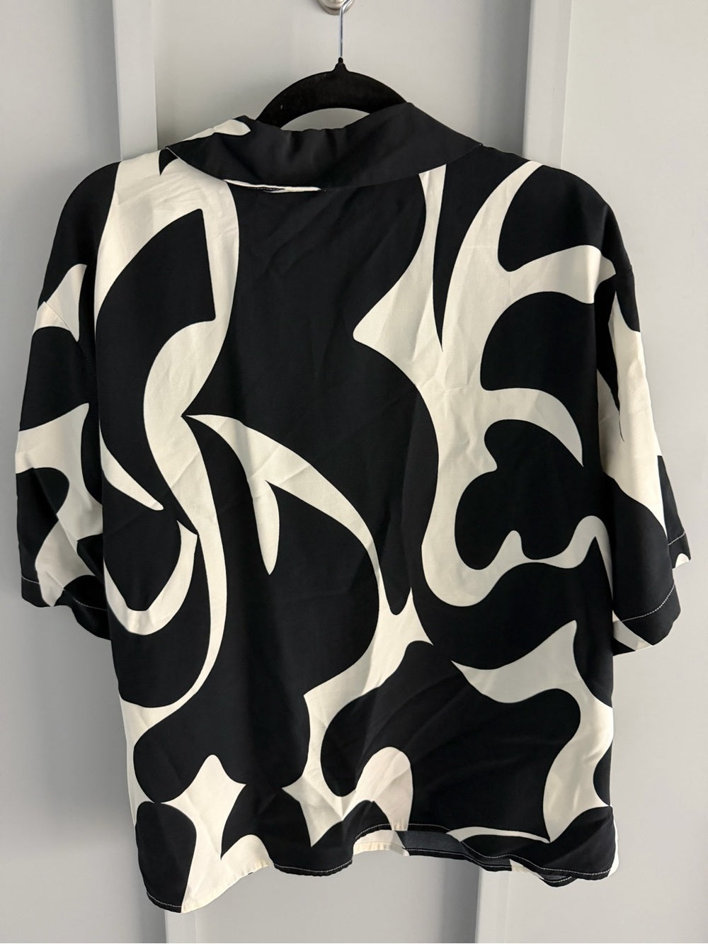 A New Day Black and White Abstract Print Oversized Blouse L