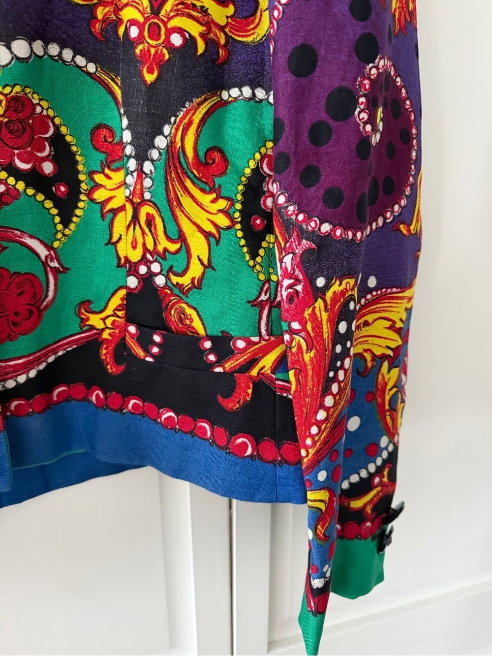 Authentic Vintage 80s Versace 100% Linen Graphic Print Jacket - Studio Edition