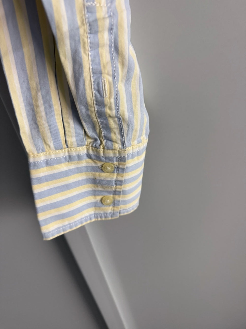 Tommy Hilfiger Pastel Striped Cropped Long-Sleeve Shirt - Size Large