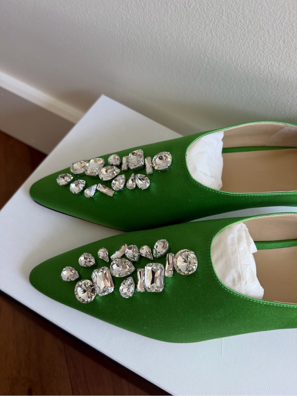 Kiki Price Green Satin Crystal Embellished Kitten Heels - Size 9