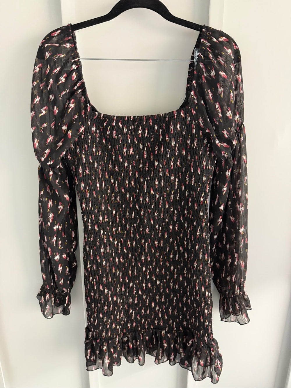 Knedik Metallic Floral Smocked Bodycon Mini Dress L