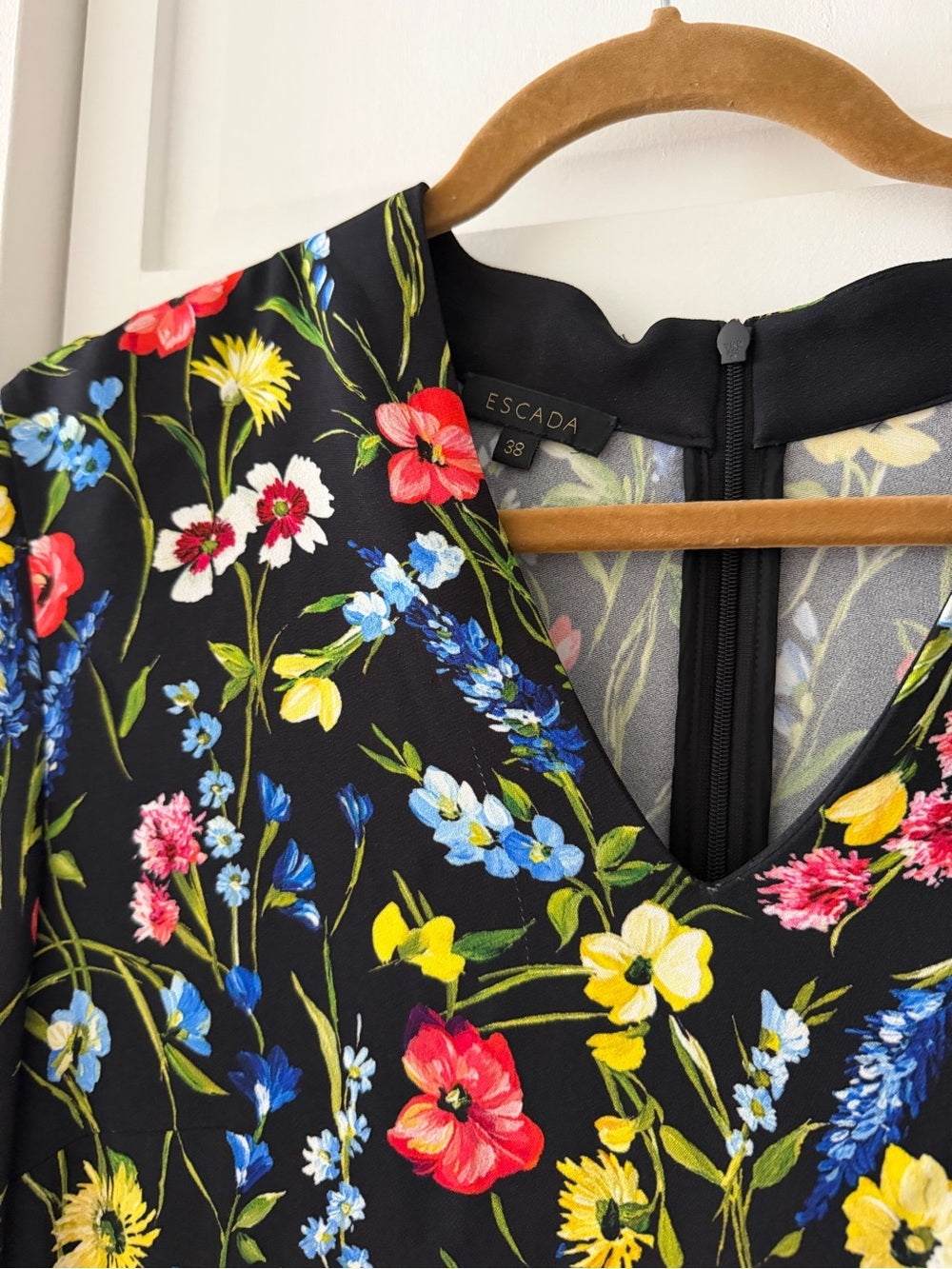 Like New Escada Vibrant Floral Black Midi Dress - Size 6/8 (EU 38)