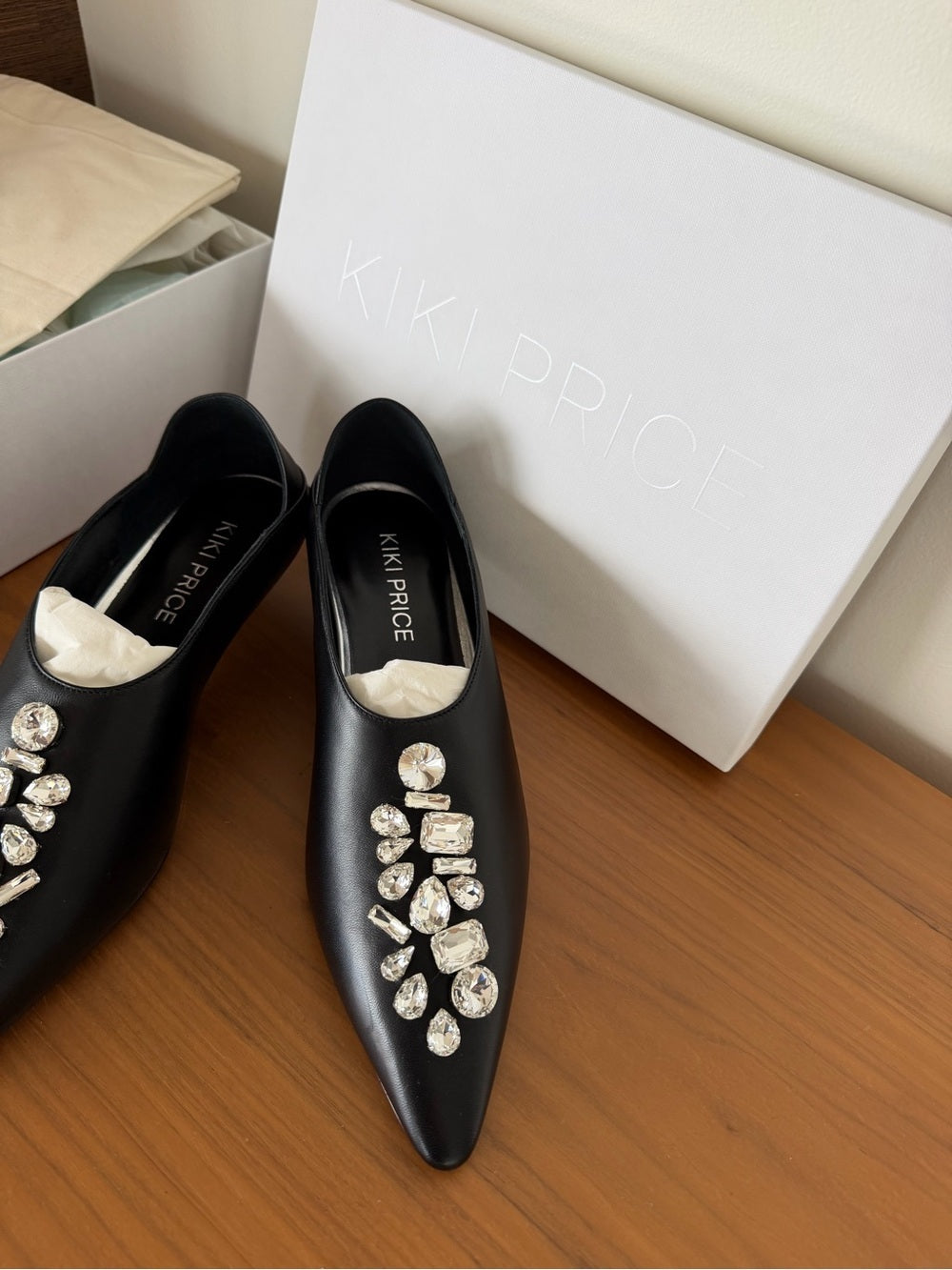 Kiki Price Black Leather Crystal Embellished Kitten Heels - Size 39.5 New NWT
