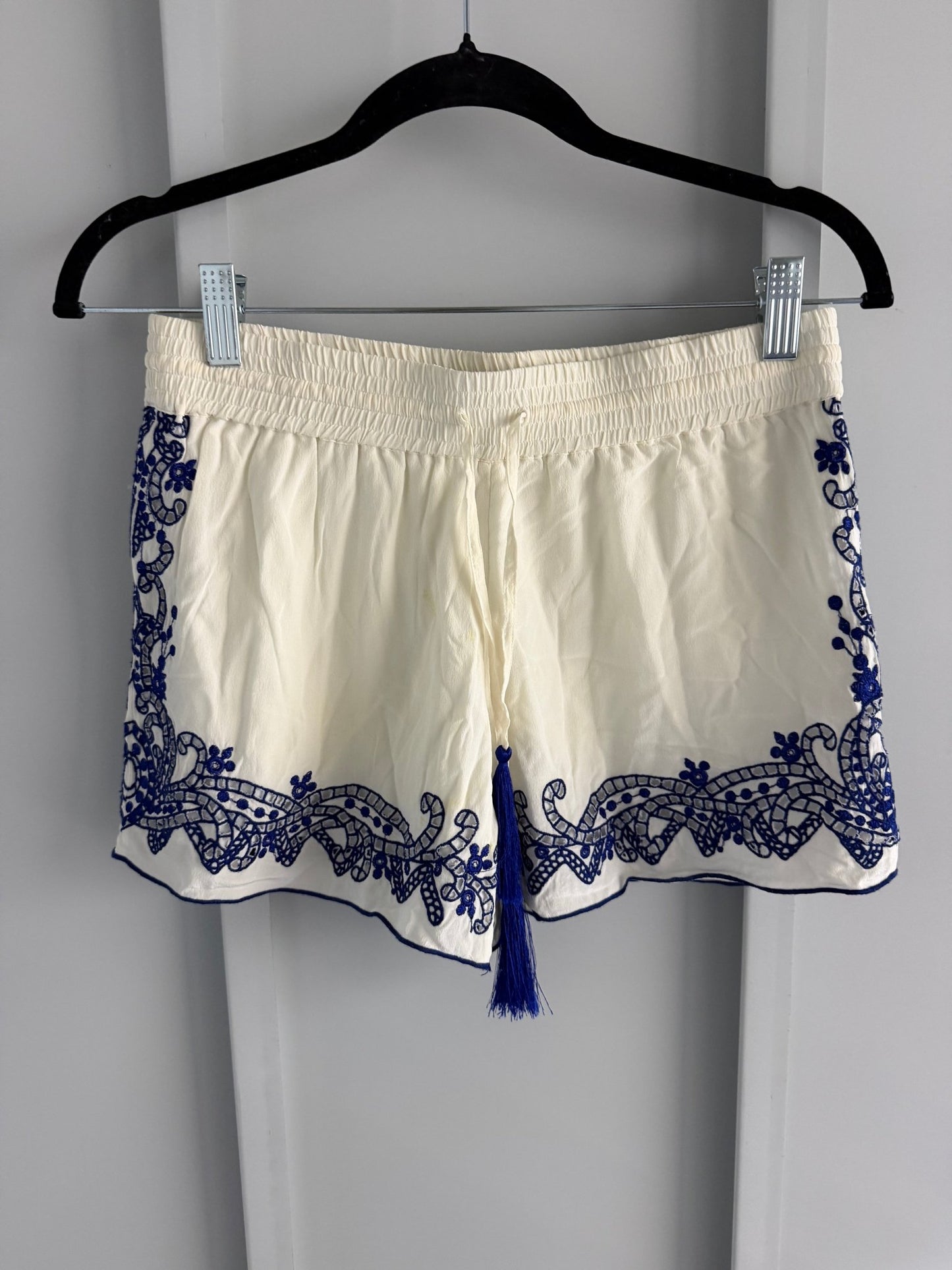Club Monaco 100% Silk Embroidered Tassel Shorts – Cream & Royal Blue (Size XS) - Studio Edition