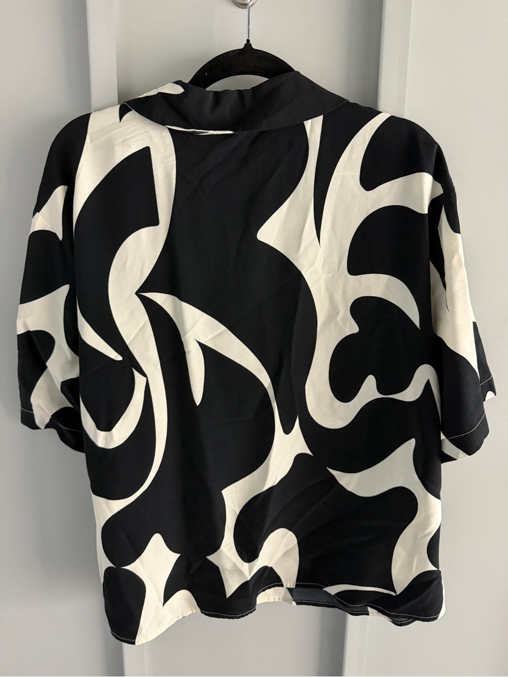 A New Day Black and White Abstract Print Oversized Blouse L