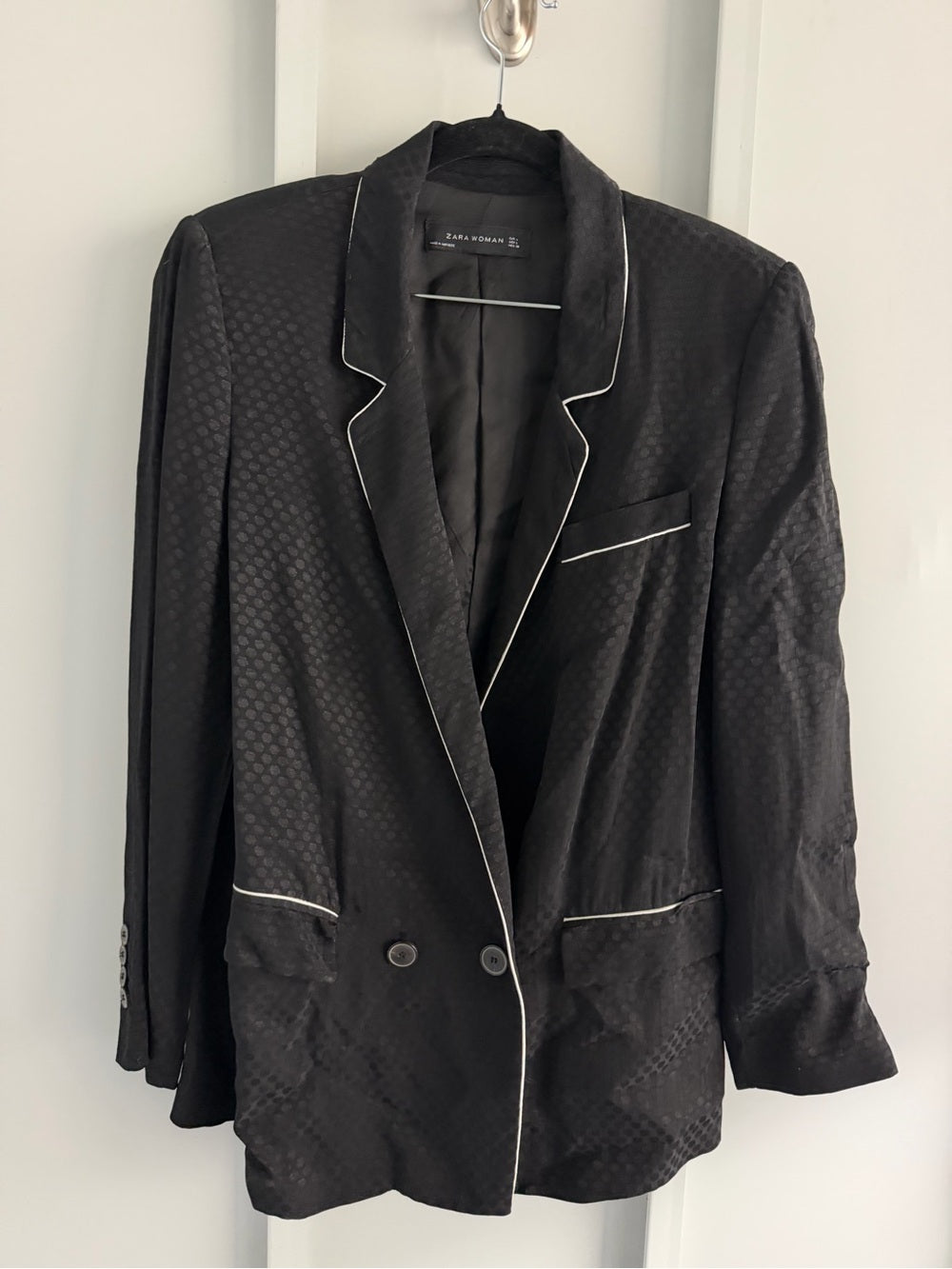 Zara Black Satin Viscose Jacquard Piping Blazer L