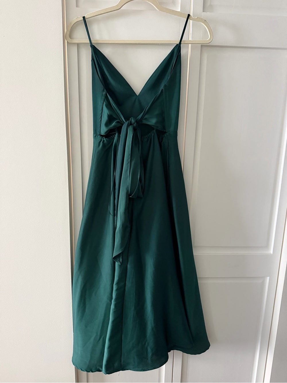 Maniju Emerald Green Satin Tie Back Midi Dress Small NWoT