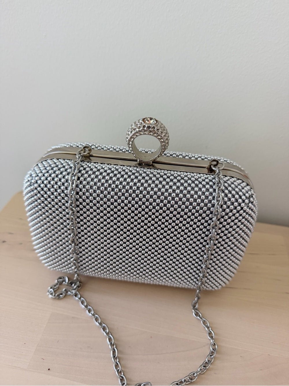 Jessica McClintock Silver Mesh Box Clutch Rhinestone Ring Clasp Bag⁠ - Studio Edition