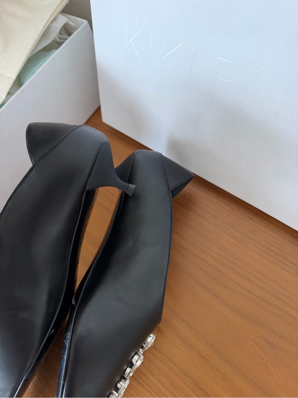 Kiki Price Black Leather Crystal Embellished Kitten Heels - Size 39.5 New NWT - Studio Edition