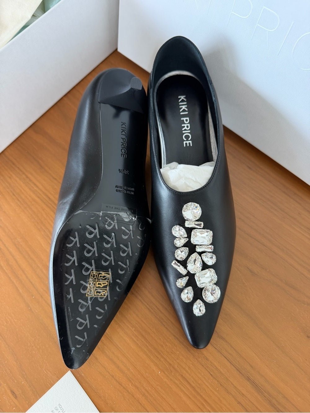 Kiki Price Black Leather Crystal Embellished Kitten Heels - Size 39.5 New NWT - Studio Edition
