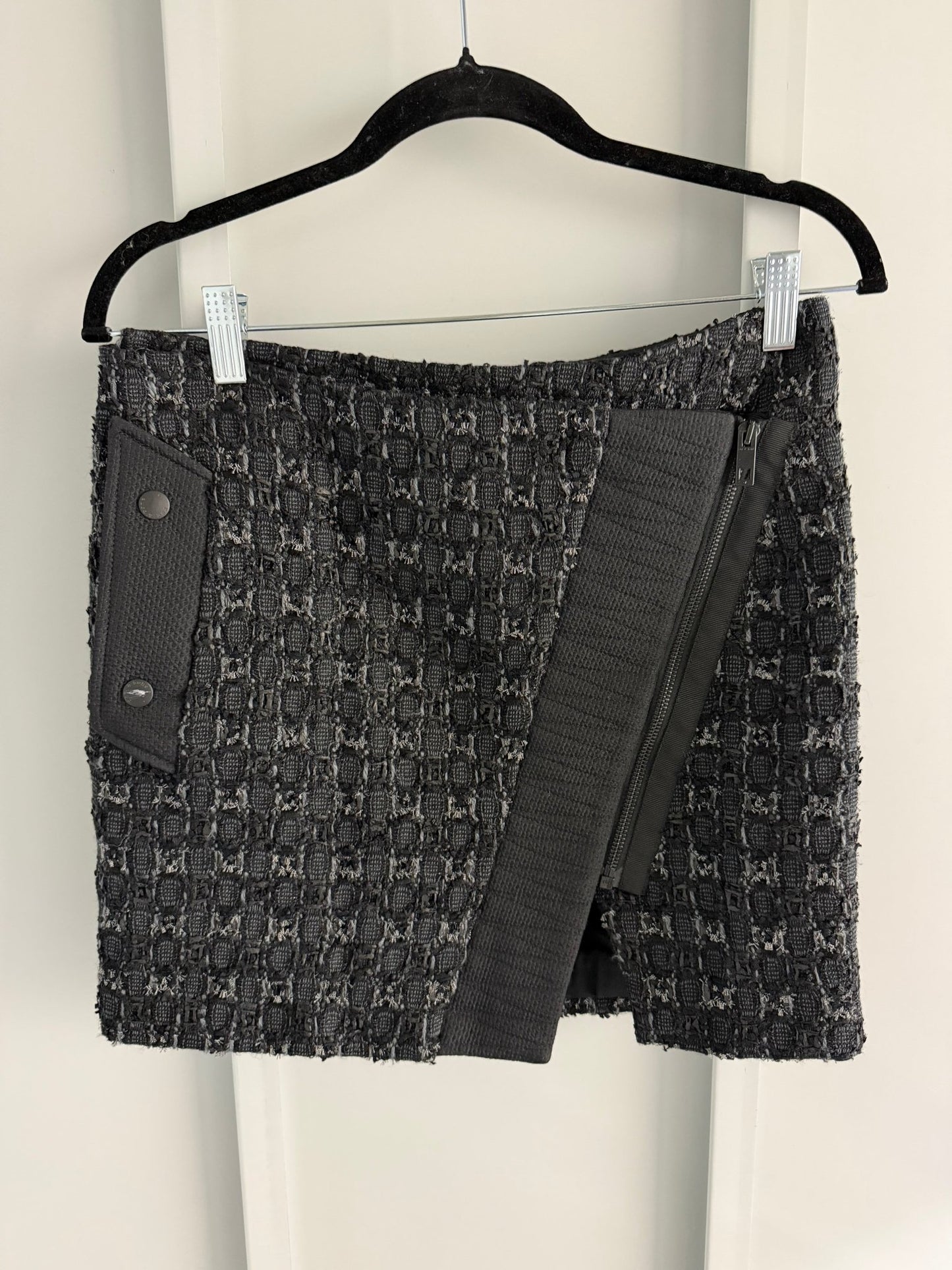 Rag & Bone Black Virgin Wool Tweed Asymmetric Zip Wrap Mini Skirt Size 2 - Studio Edition