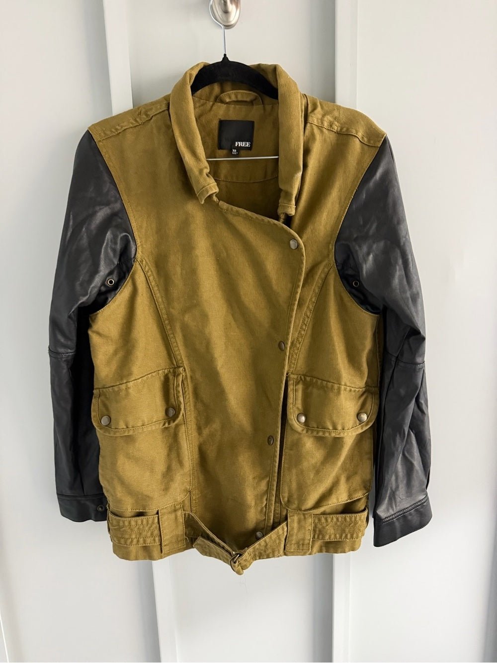 Wilfred Free Aritzia Olive Green Linen Cotton Faux Leather Sleeve Jacket XS - Studio Edition