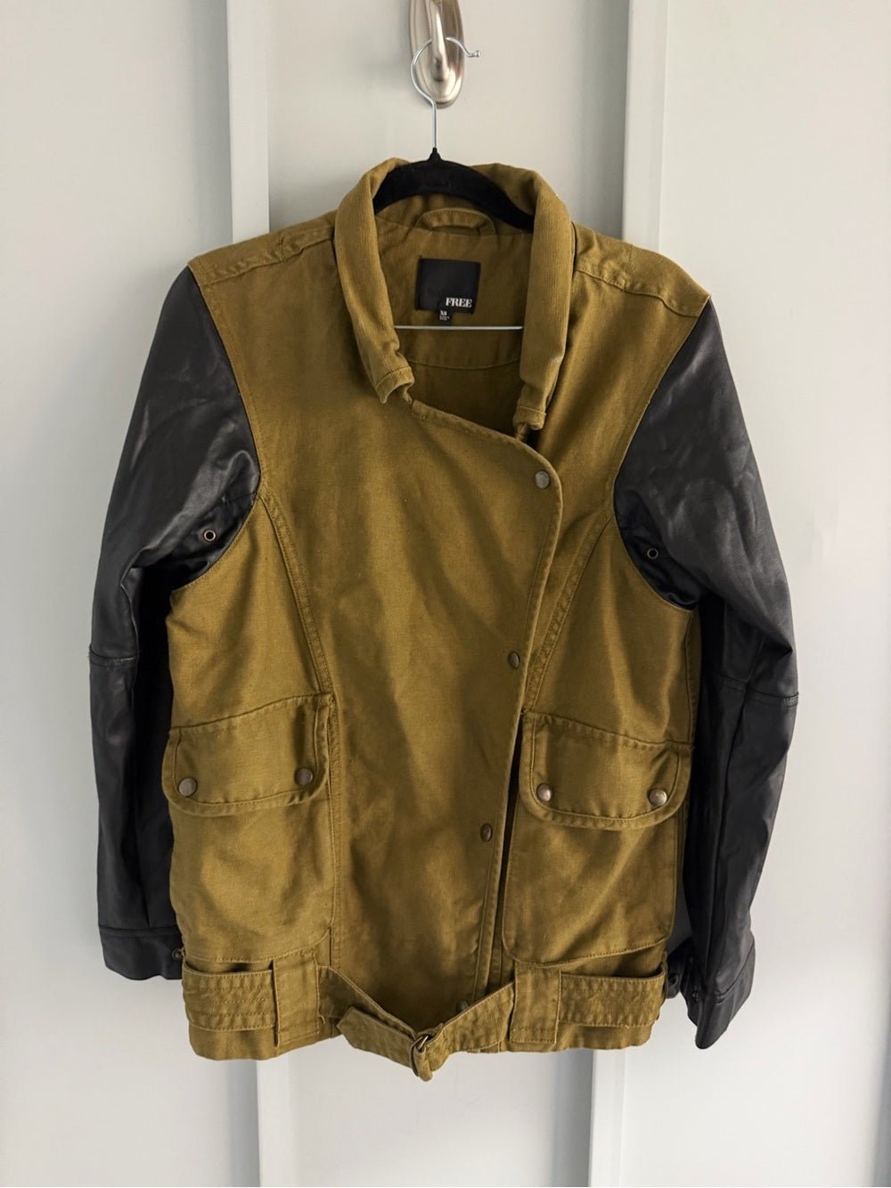 Wilfred Free Aritzia Olive Green Linen Cotton Faux Leather Sleeve Jacket XS - Studio Edition