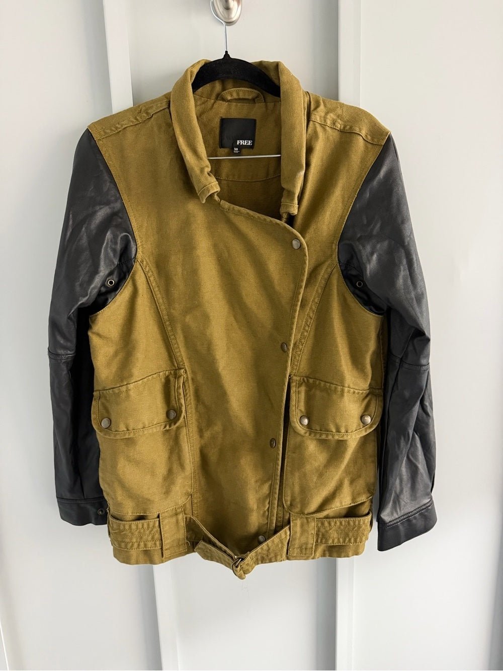 Wilfred Free Aritzia Olive Green Linen Cotton Faux Leather Sleeve Jacket XS - Studio Edition