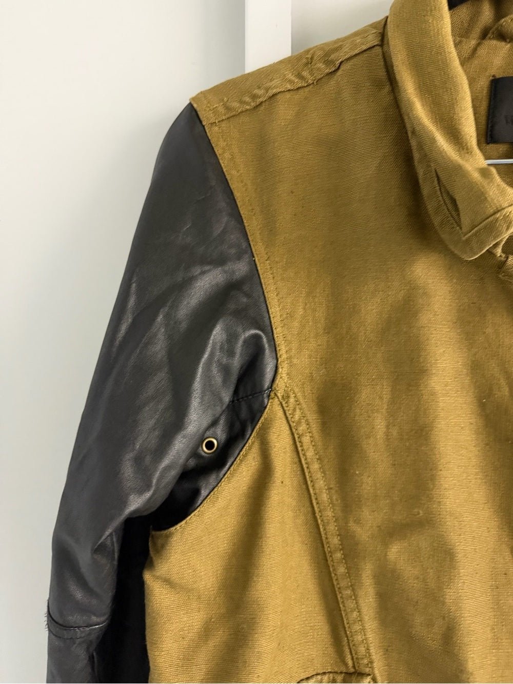 Wilfred Free Aritzia Olive Green Linen Cotton Faux Leather Sleeve Jacket XS - Studio Edition
