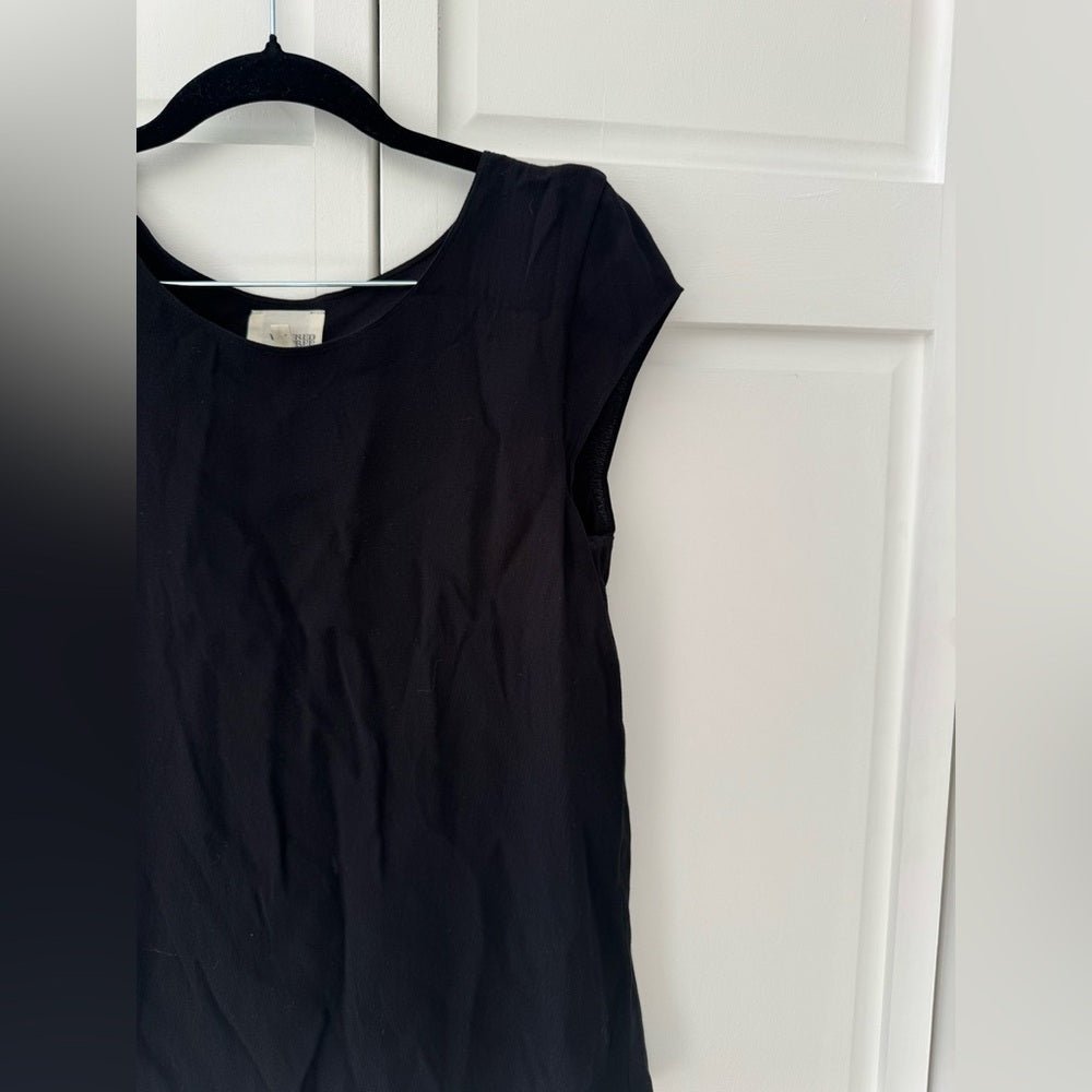 Wilfred Free Black Cap Sleeve Blouse Size XS Double Layered Top (Aritzia) - Studio Edition